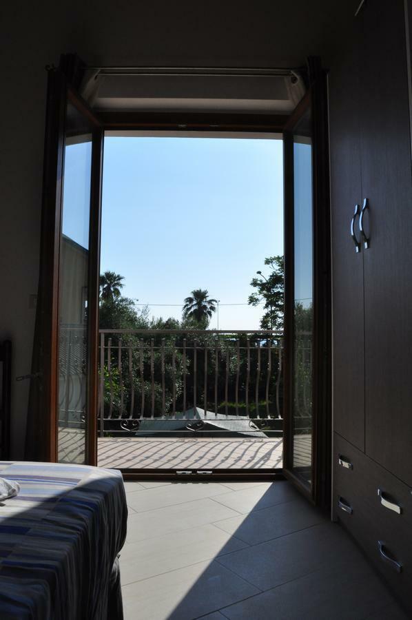 B&B Villa Marsico ファレルナ エクステリア 写真